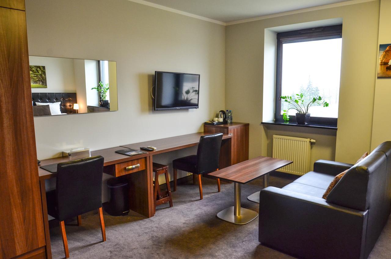 Hotel Level Rypin 外观 照片