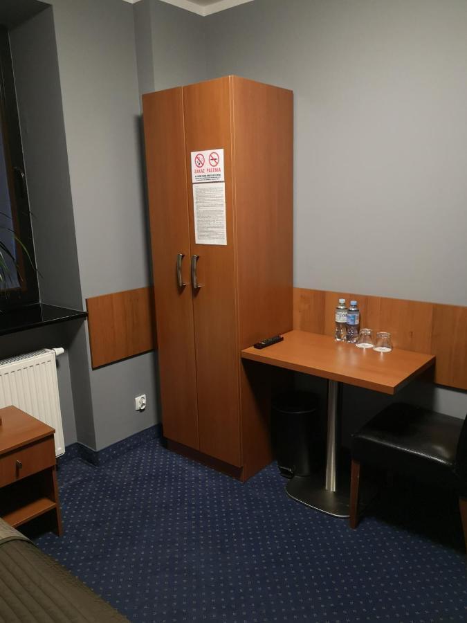 Hotel Level Rypin 外观 照片